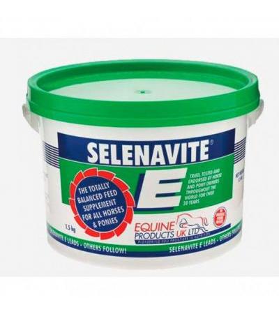 Подкормка для поддержания хорошего состояния лошади Selenavite E 1500 гр Equine Products