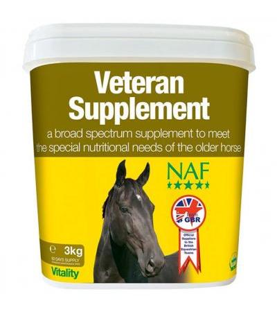 Подкормка для поддержания хорошего состояния пожилых лошадей NAF Veteran Supplement 3000 гр NAF